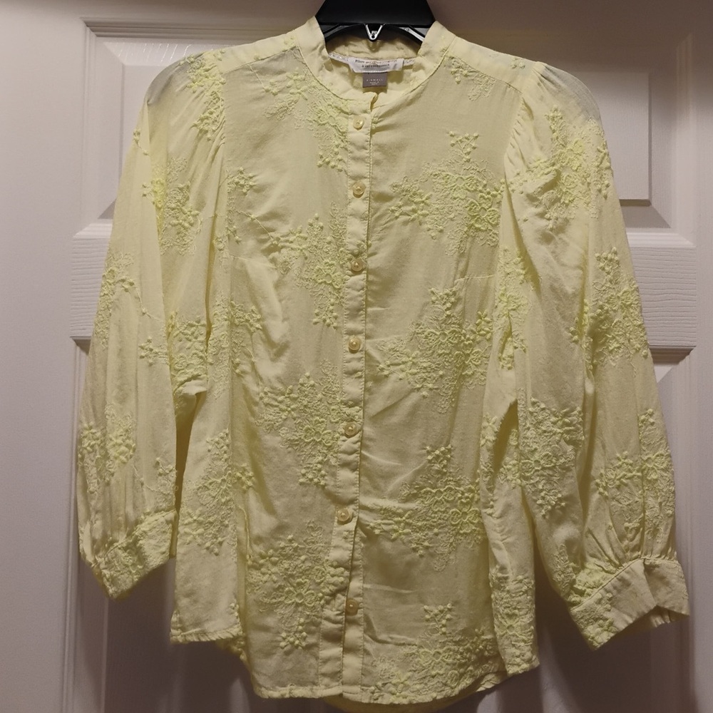 Anthropologie Pilcro andthe Letterpress Yellow Floral Embroiderd Blouse Size XS